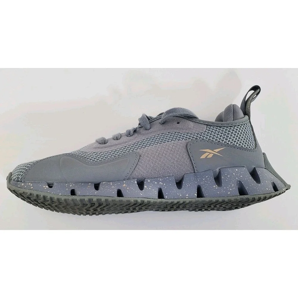 Reebok Women's Zig Dynamica Sneaker ZigTech Fuelfoam Size 7.5 Grey w/ Rose Gold